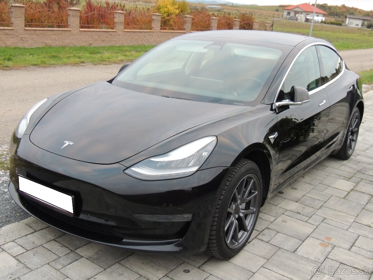 Tesla Model 3 STANDARD RANGE TOP SK SPZ 2019 - 17