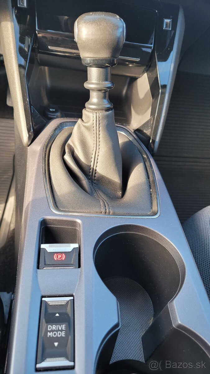 Peugeot 2008 1,5 BlueHDI - 17