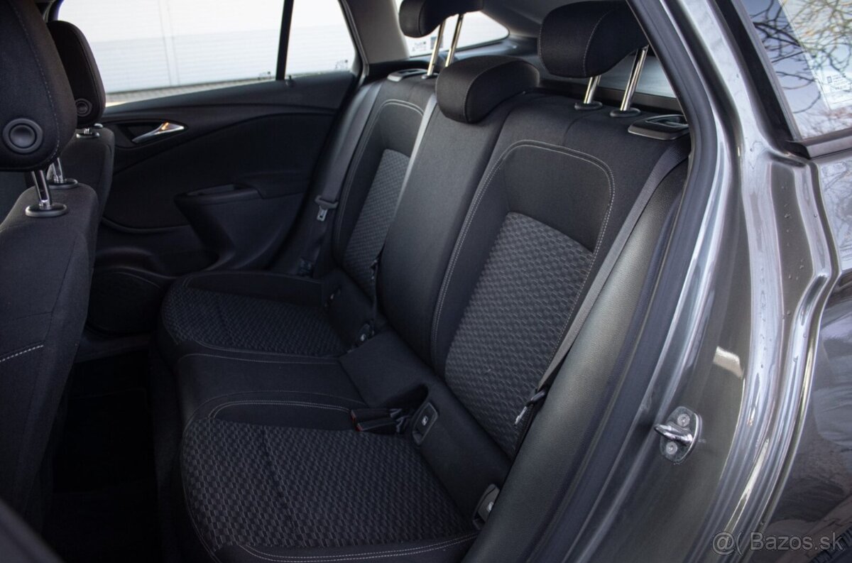 Opel Astra Sport Tourer ST 1.6 CDTI 110k - 17