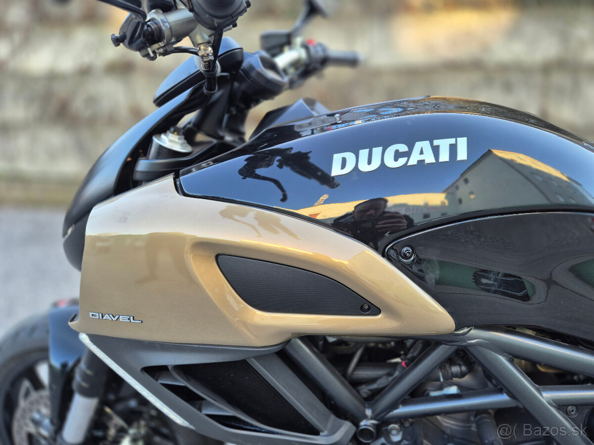 Ducati Diavel 1200 - 17