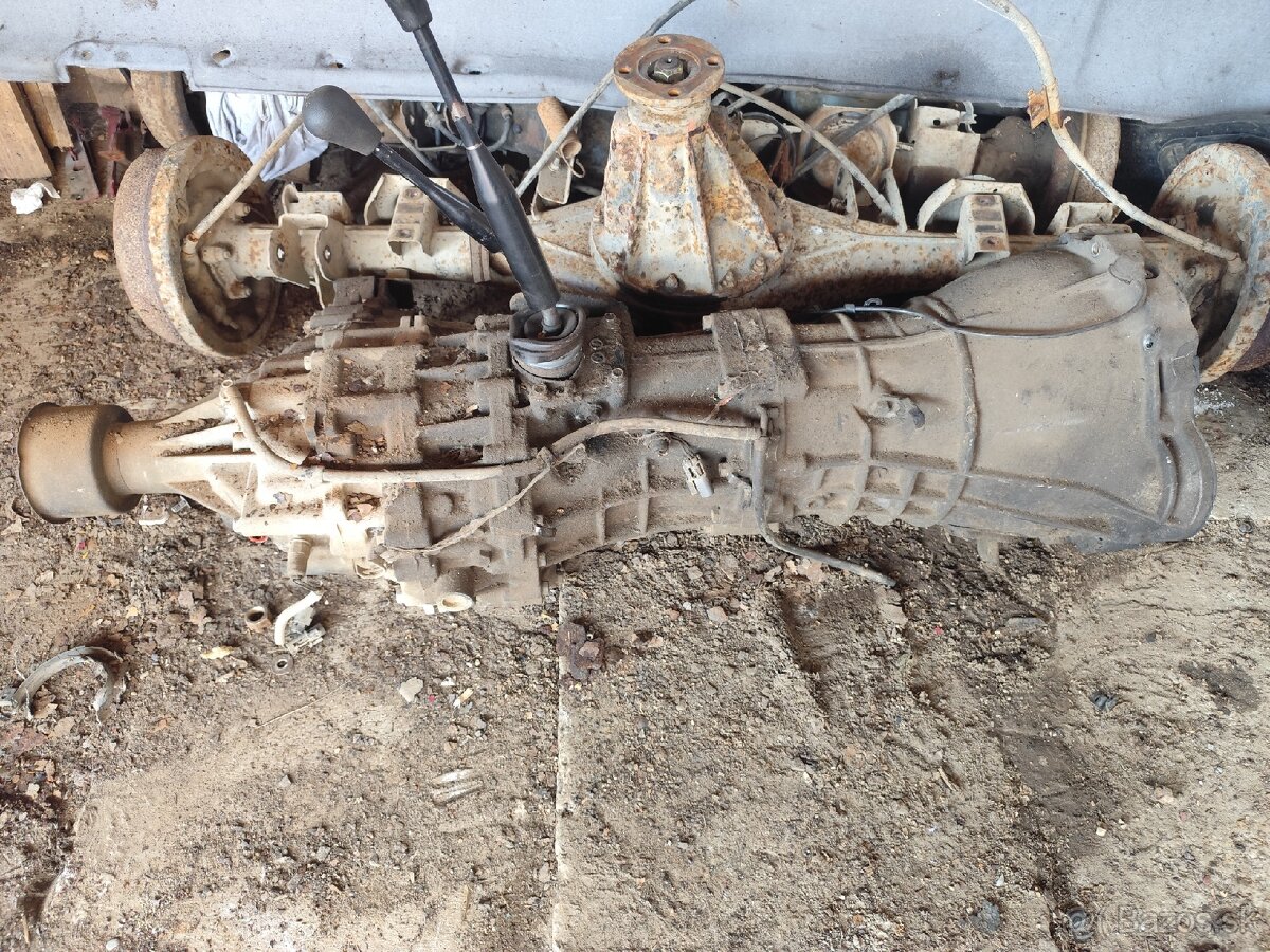 Náhradné diely Nissan Terrano 2,7 - 17