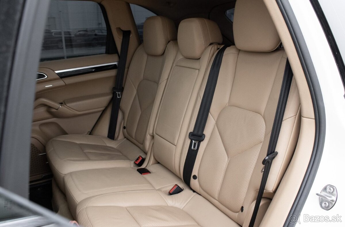 Porsche Cayenne S 3,0 176kw - 17