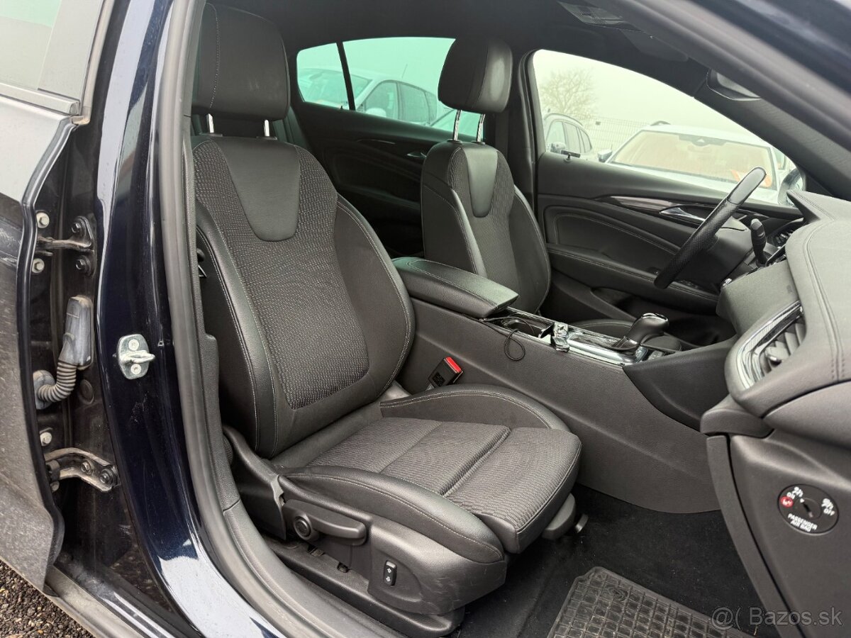 Opel Insignia 2.0 CDTI S&S Dynamic AT8 - 17