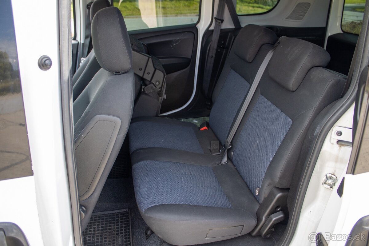 OPEL COMBO 1,6 CDTI 77KW 6MT - 17