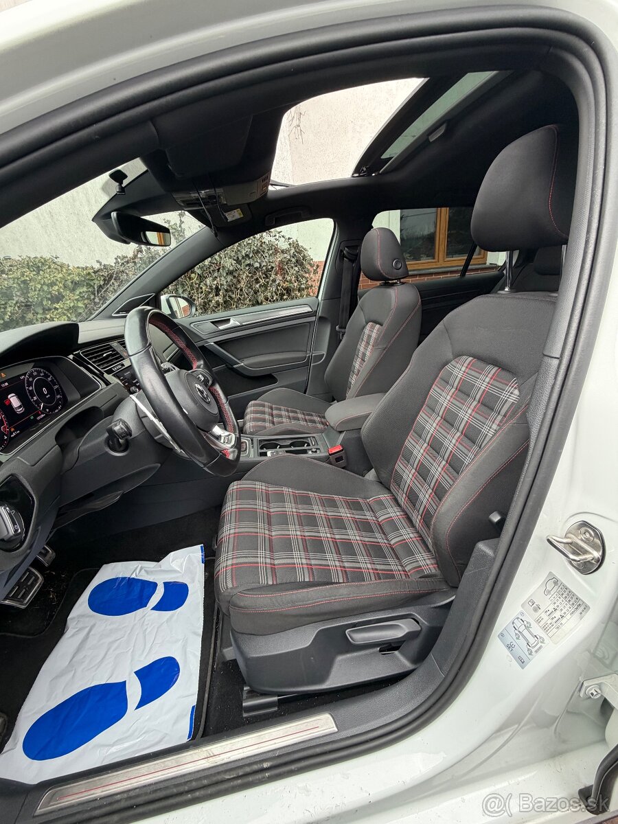 Volkswagen golf7.5 gti performance - 17