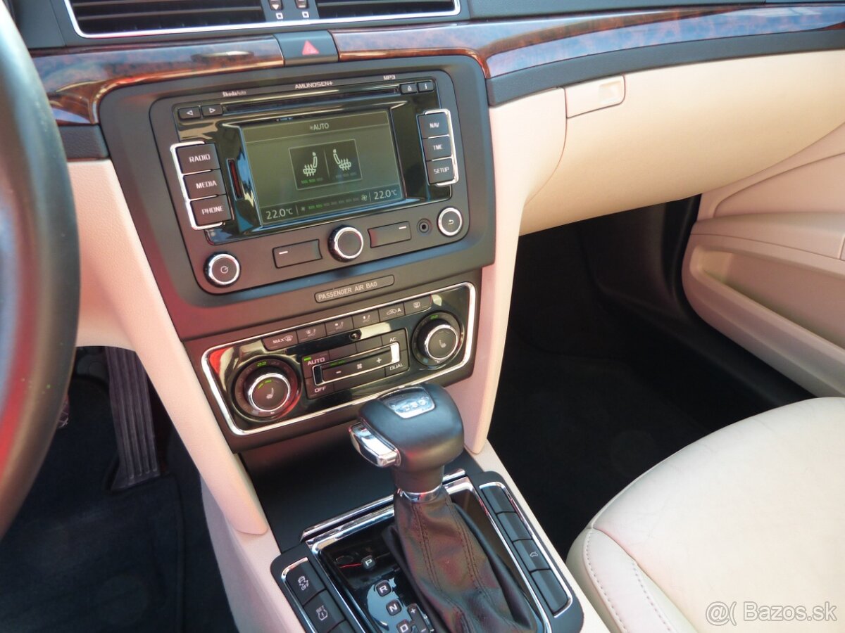 Škoda Superb Combi 2.0 TDI CR 170k Elegance DSG - 17