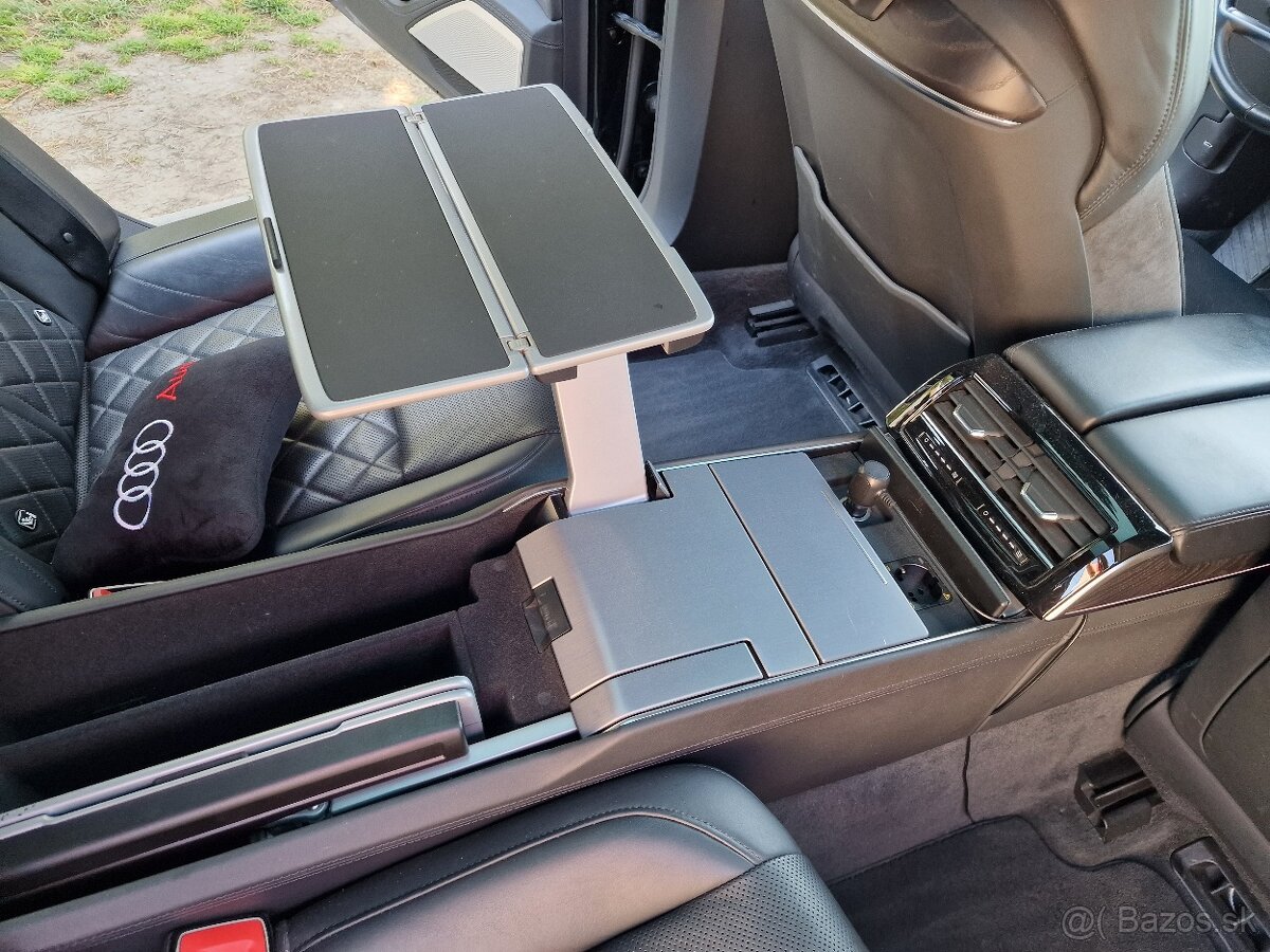 Audi A8 Long 3.0 V6 TFSIe quattro A/T 340k S-line (hybrid) - 17