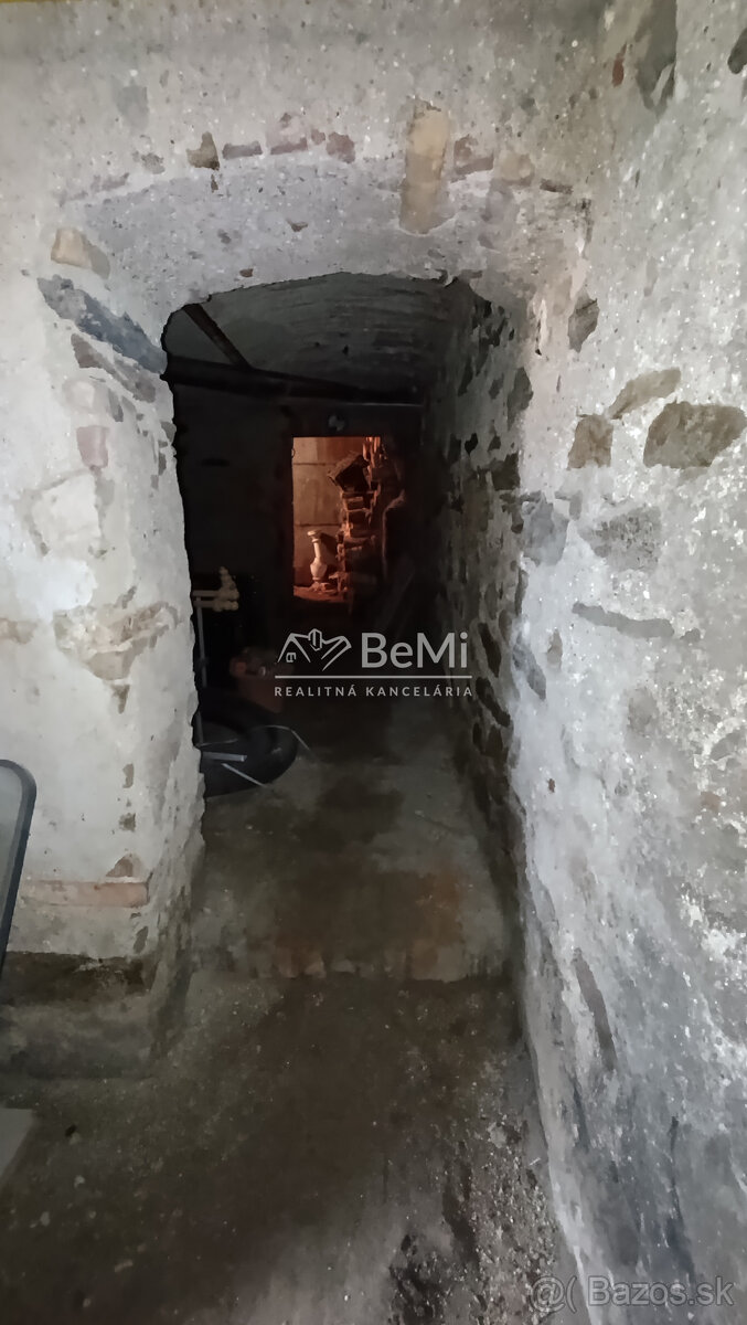 Rodinný dom v obci Slavošovce- NA PREDAJ - 77000,-Eur - 17