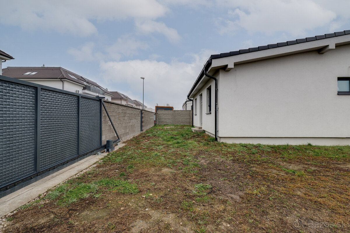 Nový rodinný dom blízko Bratislavy, kvalitné materiály - 17