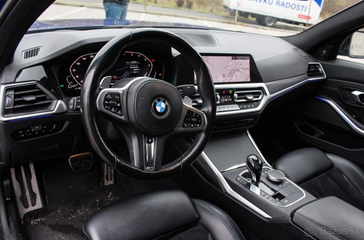 BMW Rad 3 320d xDrive A/T - 17