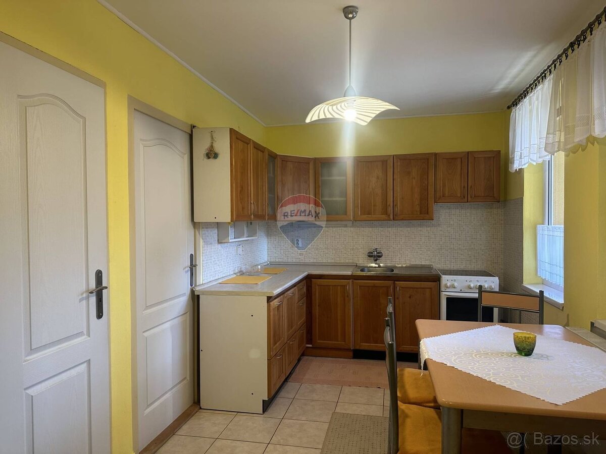 Predaj domu Lučenec - 17
