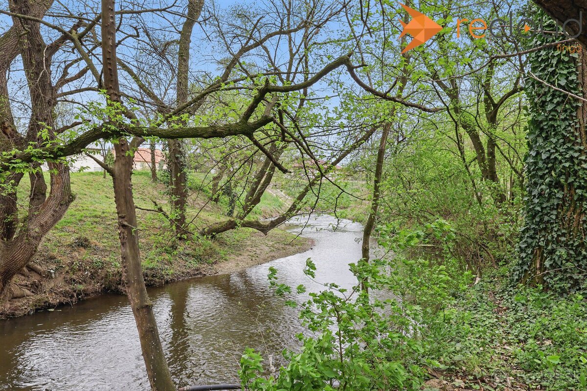 REZERVOVANÉ - RODINNÝ DOM V OÁZE POKOJA – bývanie obklopené - 17