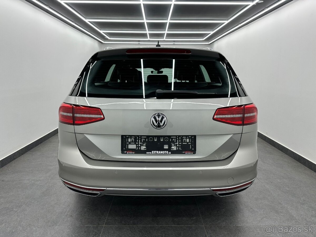 Passat Variant (Combi) GTE Elegance Full LED 160kW Virtual - 17