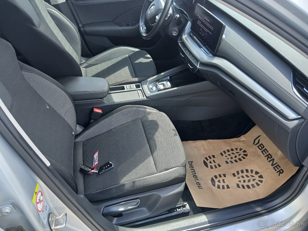 Škoda Octavia IV 2.0 TDI DSG - 17