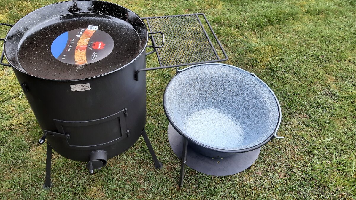 Kotlina kotlík na guláš - 17