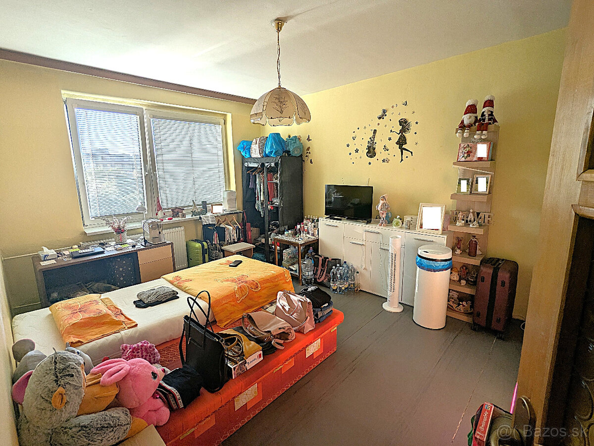 Zaujímavý 3 izb. Humenská (Terasa), OV, LO, 6.p., PS - 17