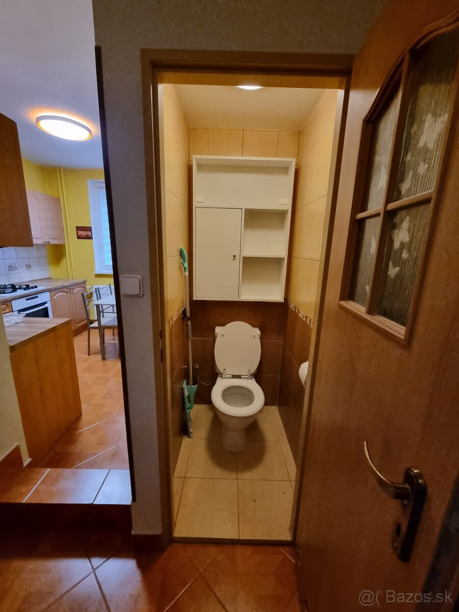 Poprad JUH3, 3 izbovy prerobeny byt - 17