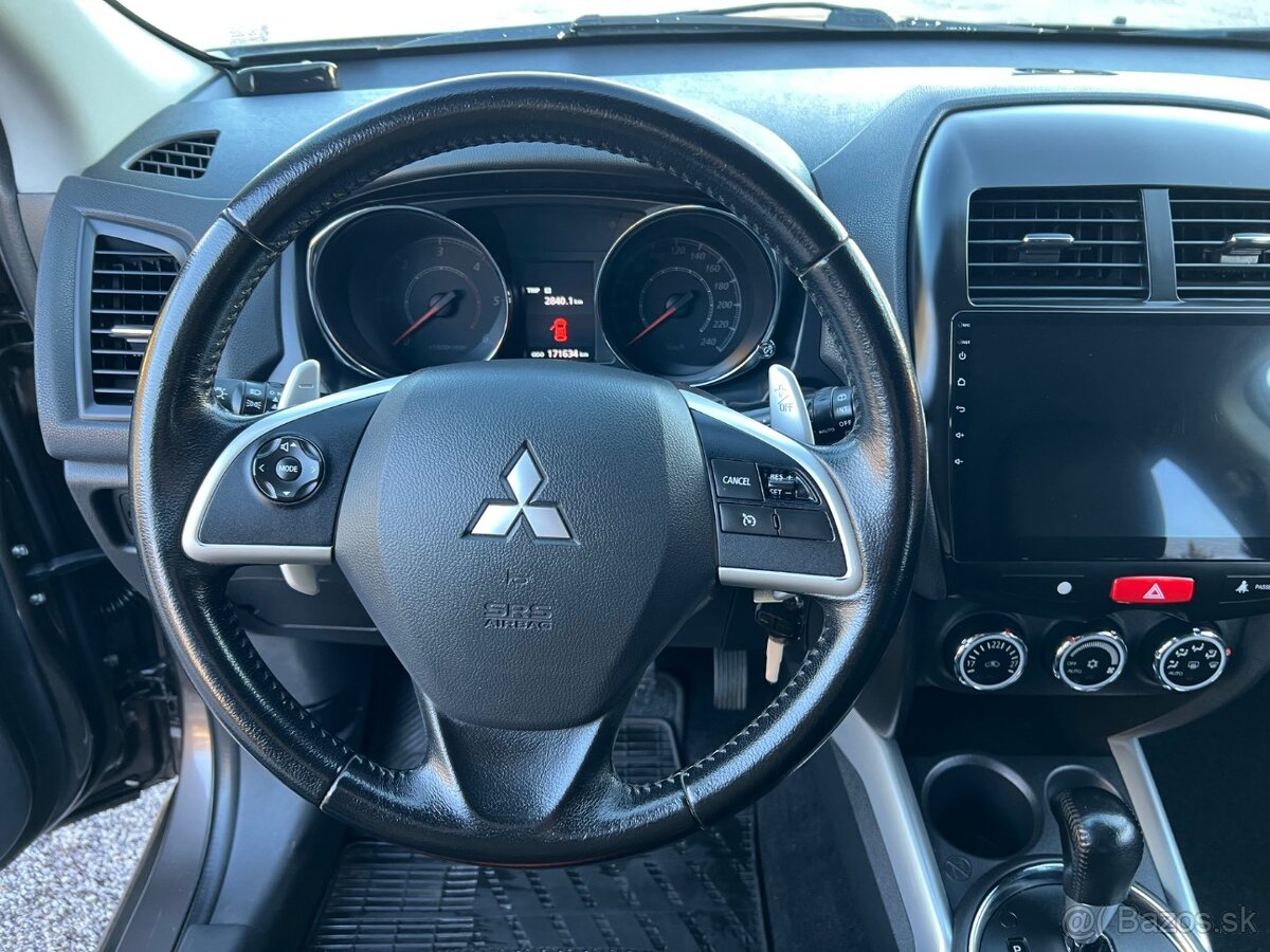 Mitsubishi ASX 2.2 DI-D Instyle+ 4x4 - 17