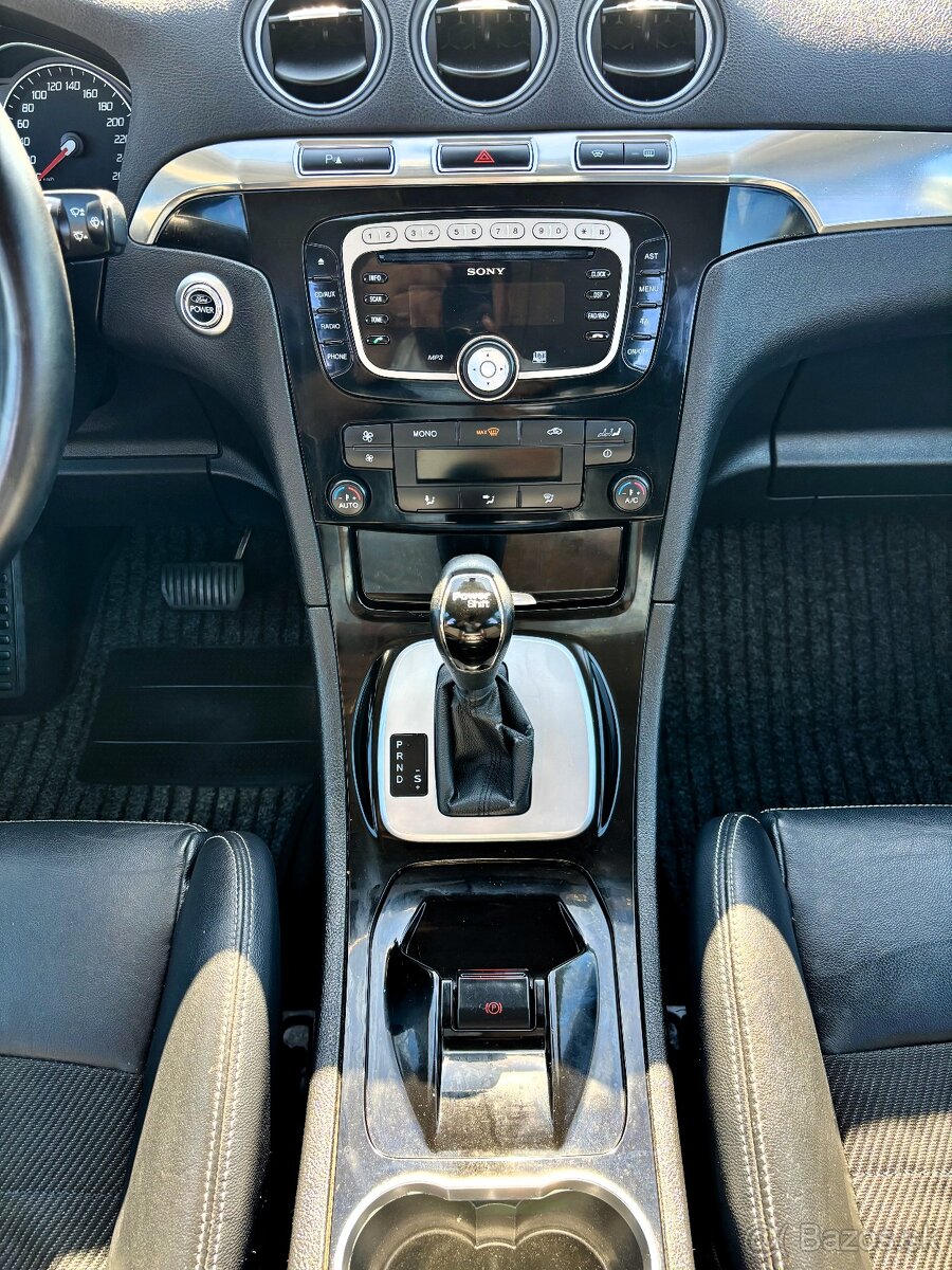 Ford Galaxy 2.0 TDCi 120kW Automat Ghia - 17