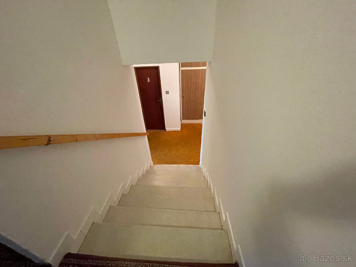 Krásny rodinný dom v krásnej lokalite Šaľa- ulica Jánošíkova - 17