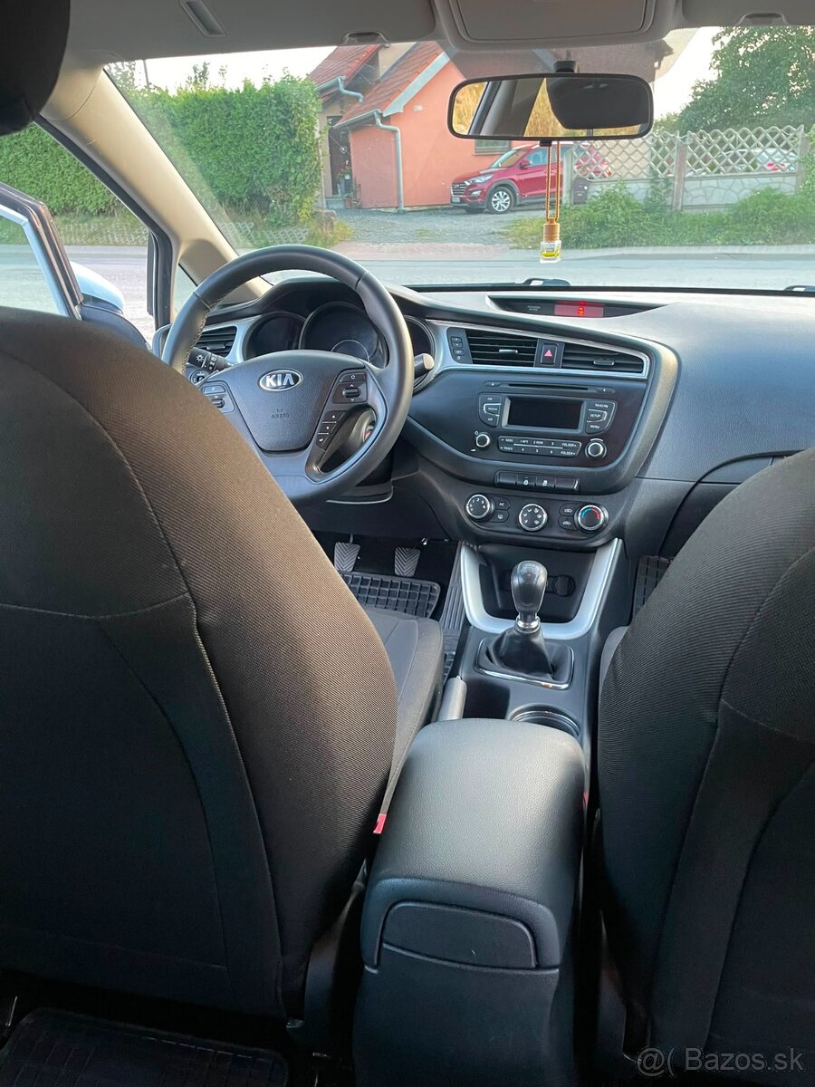 Kia ceed sw 1.4 73kw - 17