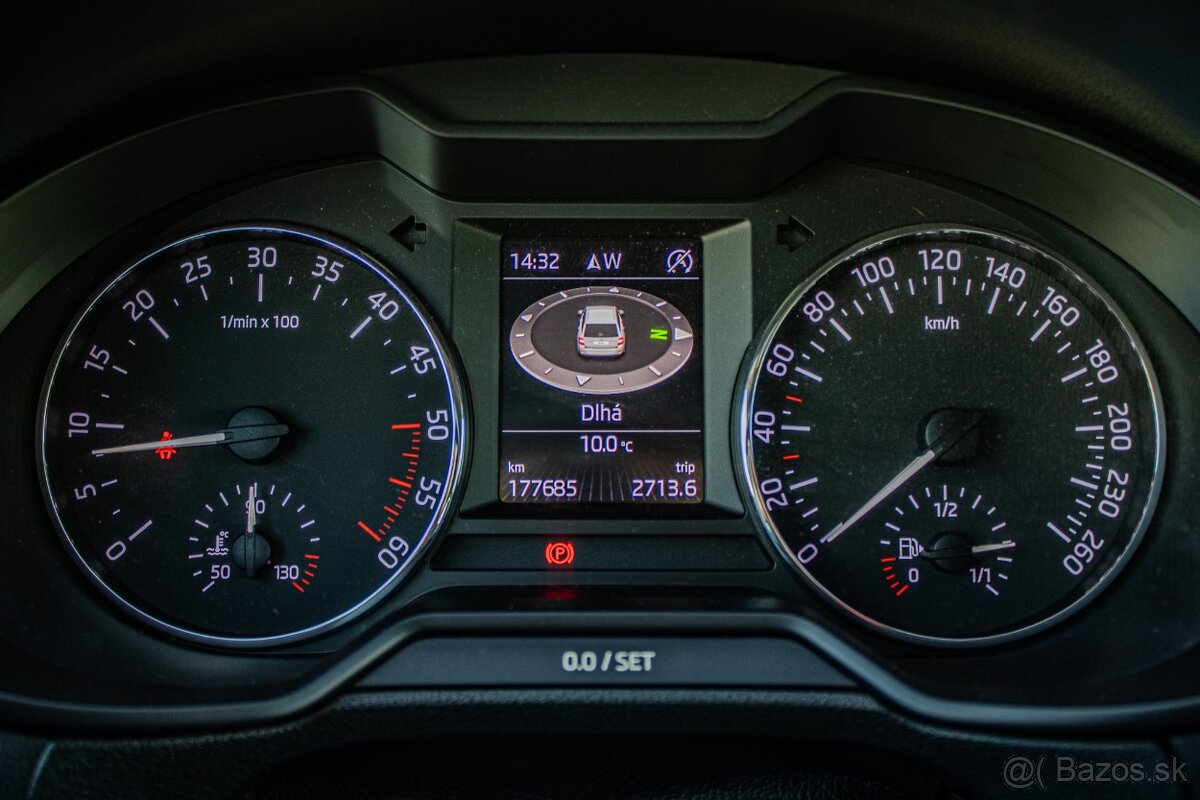 Škoda Octavia Combi 2.0 TDI Style 110kW M6 6/2016 - 17