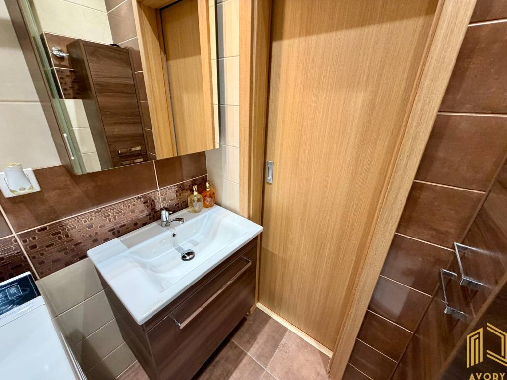 NA PREDAJ 3 - IZB. BYT s BALKÓNOM, SENICA - CENTRUM - 17