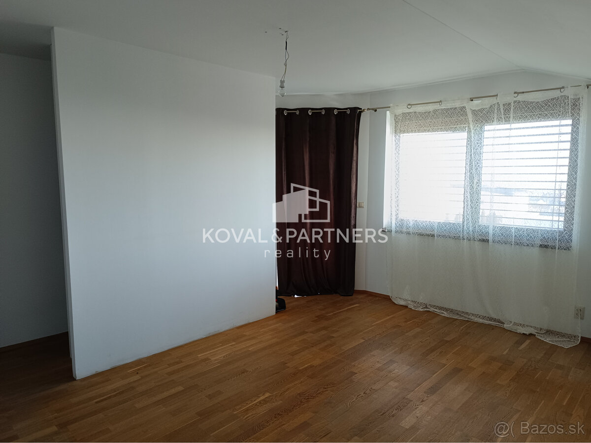 7 izbový dom s moderným vybavením - Štitáre - Nitra - 17