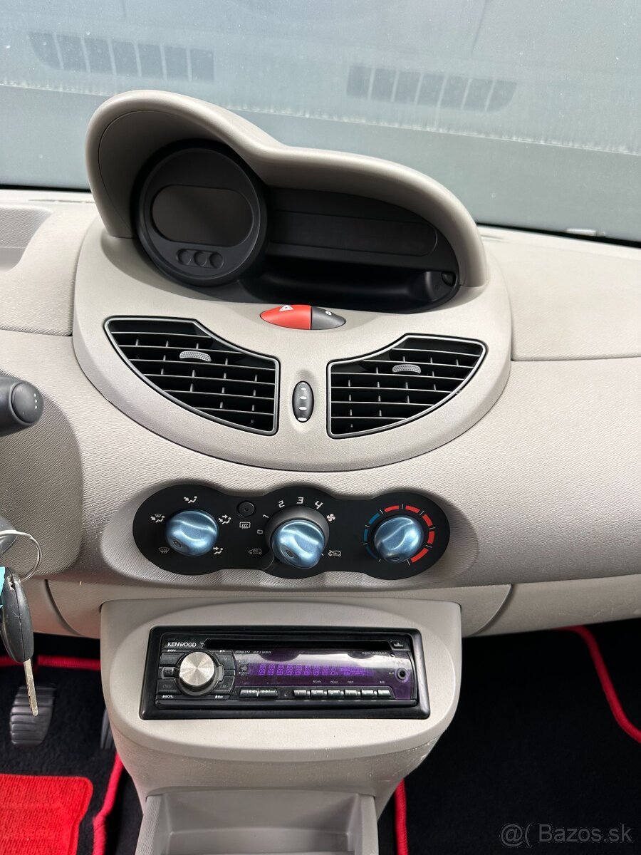 Renault Twingo 1.2 16V - 17