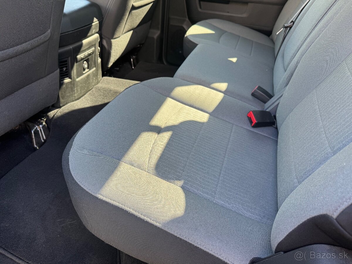 Dodge Ram 1500 Classic 2023 Hemi 5,7 - 17