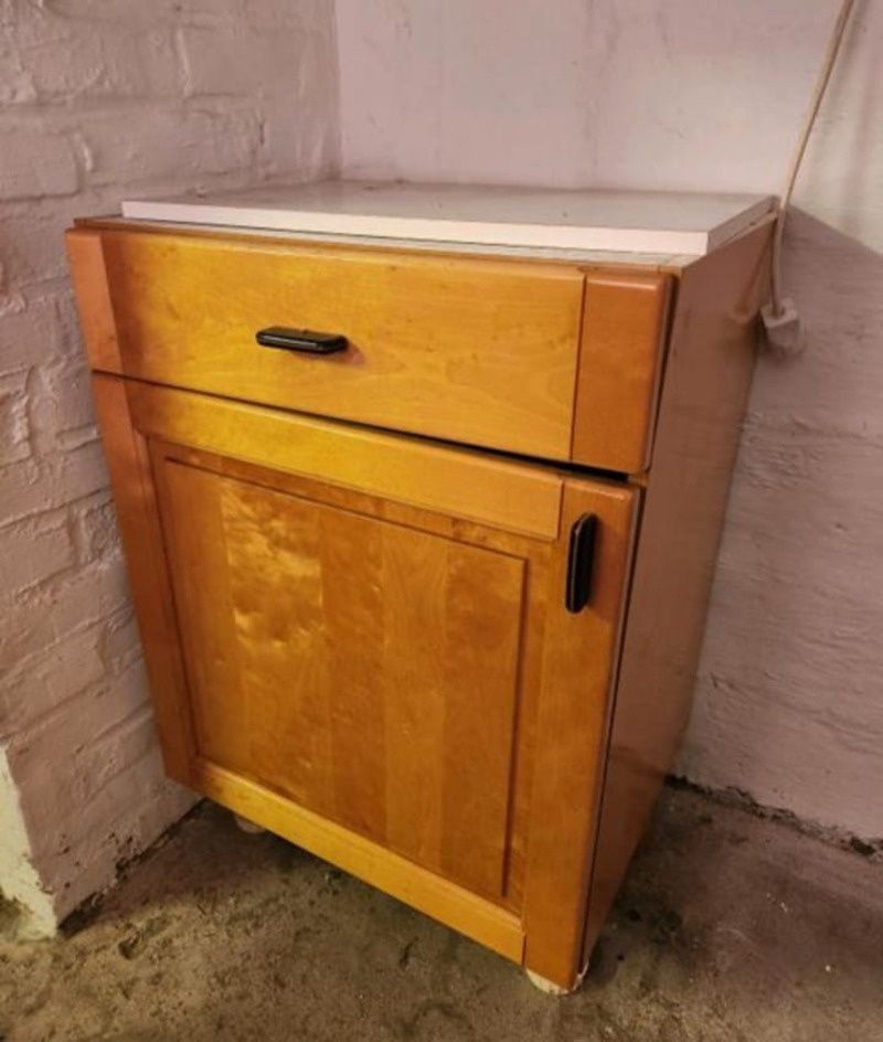 Kuchyně z březového dřeva se spotřebiči,5819 - 17