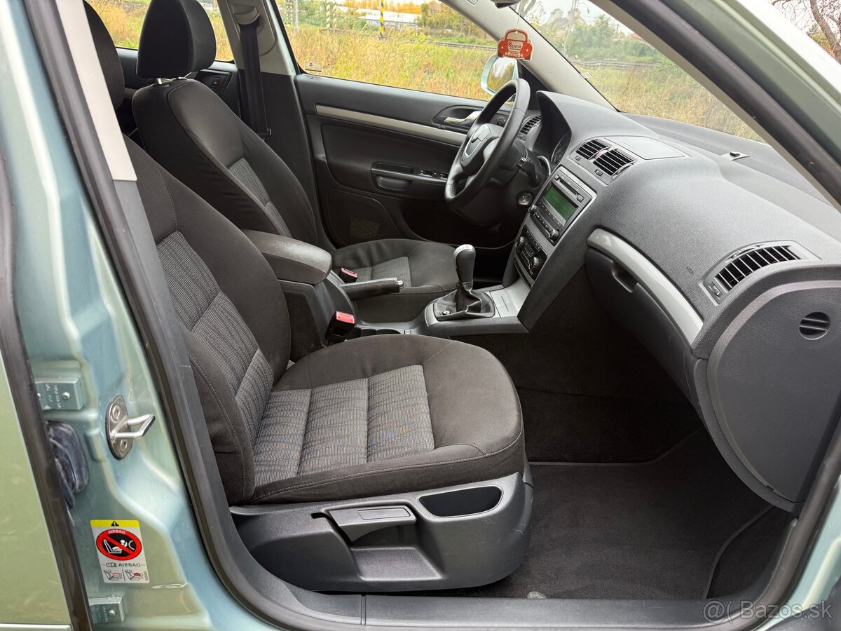 Škoda Octavia 2 FL 1.6 TDi CR 4x4 Combi - 17