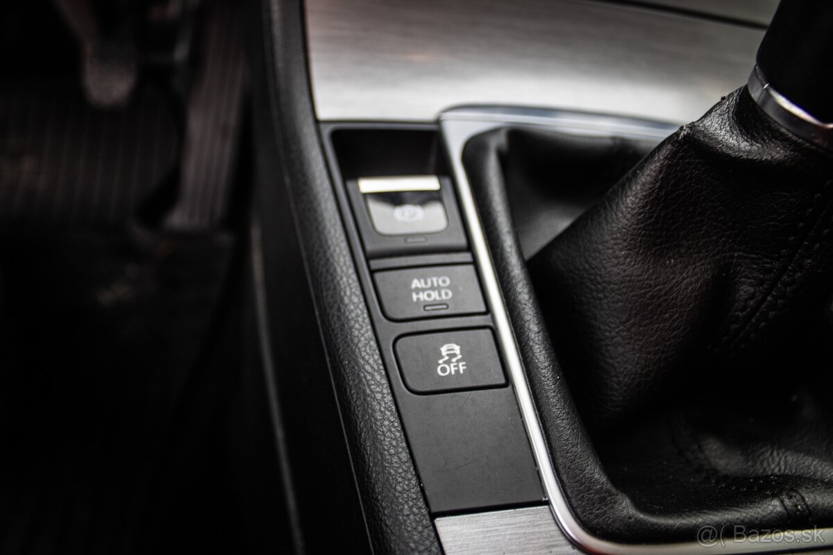 Volkswagen Passat Variant 2.0 TDI - 17