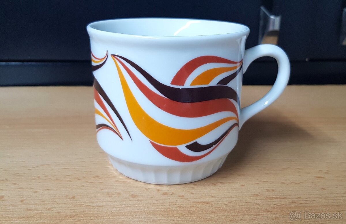 Porcelánové hrnčeky -15 druhov - 17