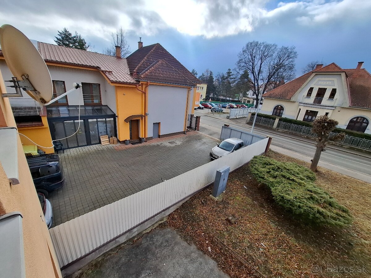 1-izbový byt, centrum mesta - 17