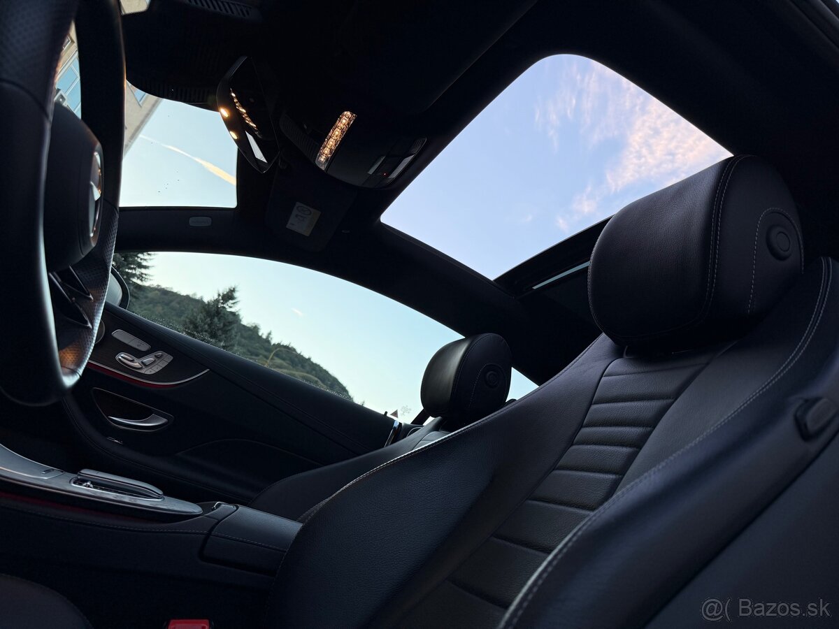 Mercedes-Benz E 200 Coupe AMG Burmester mHEV - 17