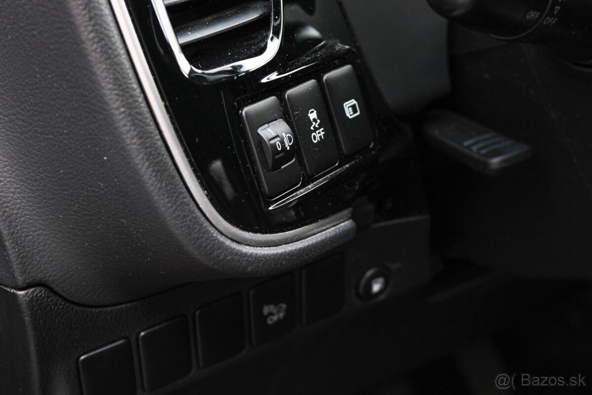 Mitsubishi Outlander PHEV 2.4 4x4 2021 - 17
