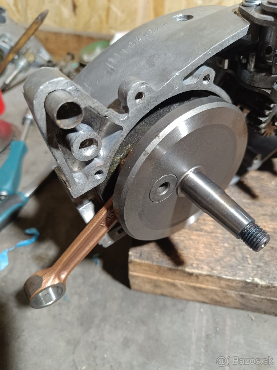 Motor Jawa 20,21,23 - 17