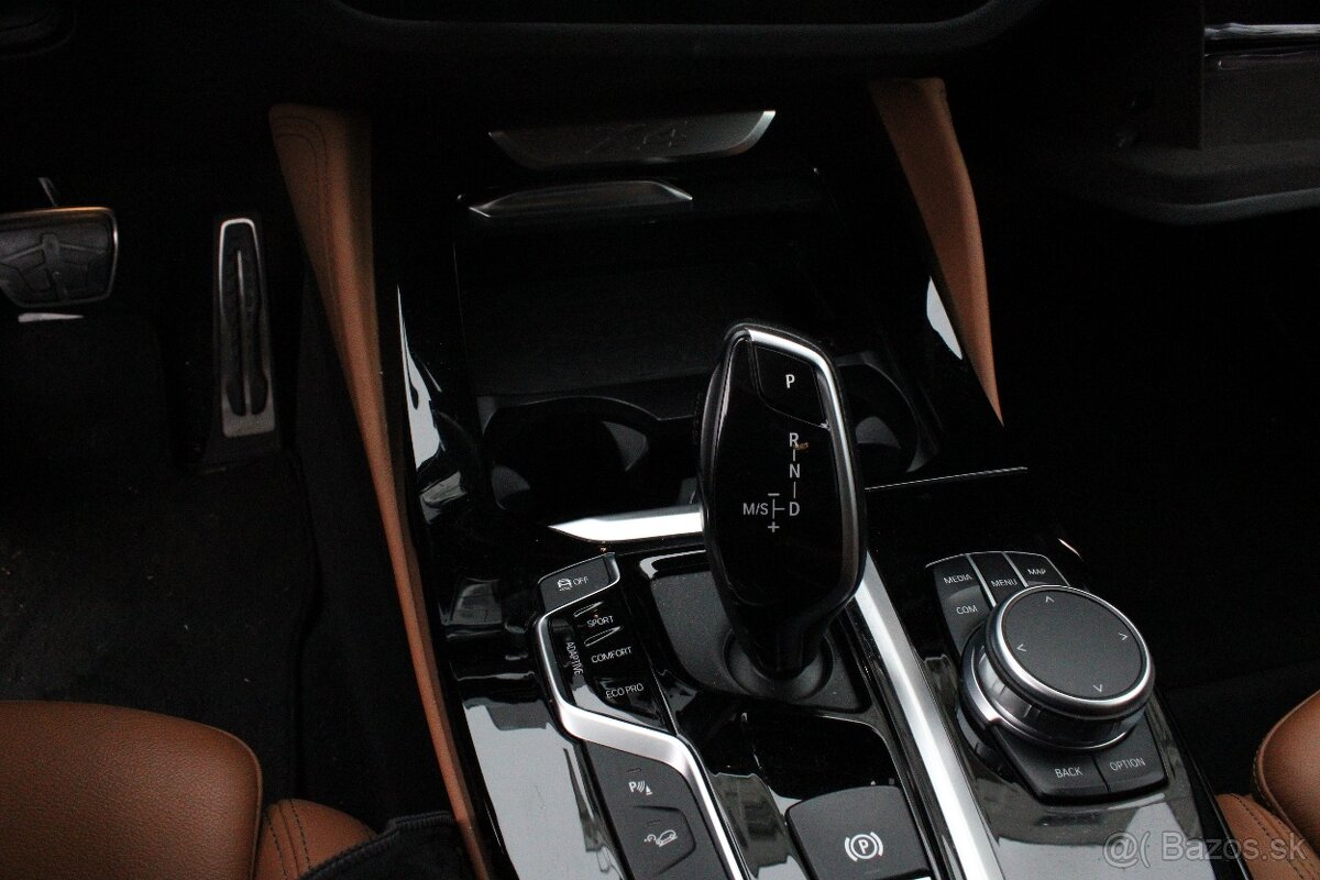 BMW X4 xDrive20i A/T - 17