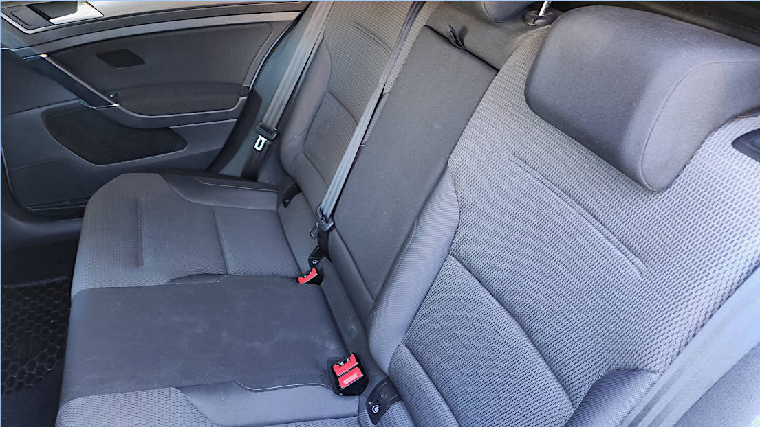 VW Golf Variant 2.0 TDI 150k Comfortline - 17