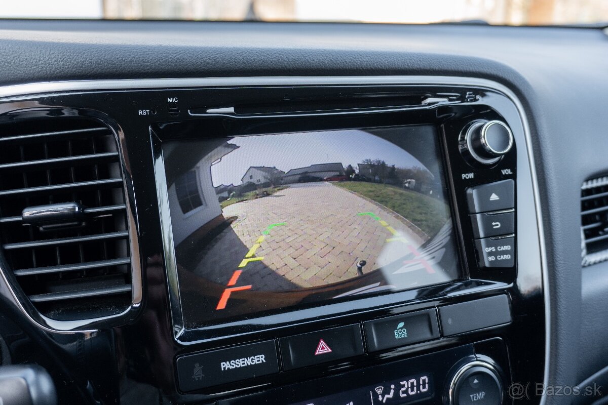 Mitsubishi Outlander 2.0 MIVEC 4x4 automat - 17