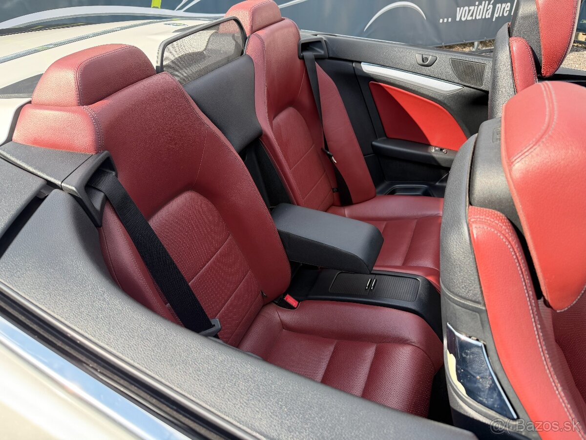 Mercedes-Benz E trieda Kabriolet 350 CDI Blue - 17