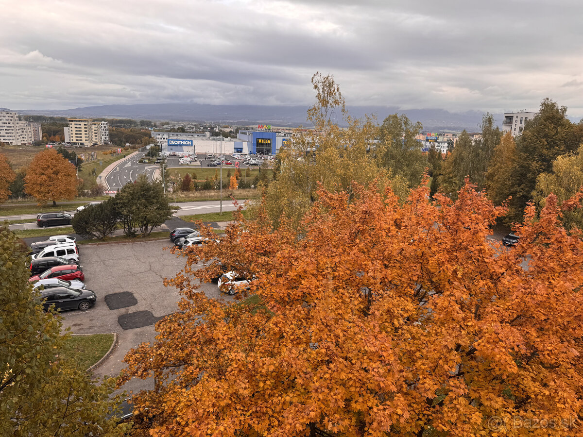 Predaj, 2-izbový byt, balkón, ul. Pavlovova, blok Urán, Star - 17