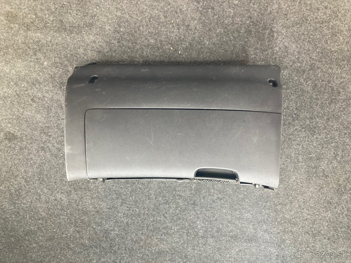 Interiér škoda Octavia 2fl - 17