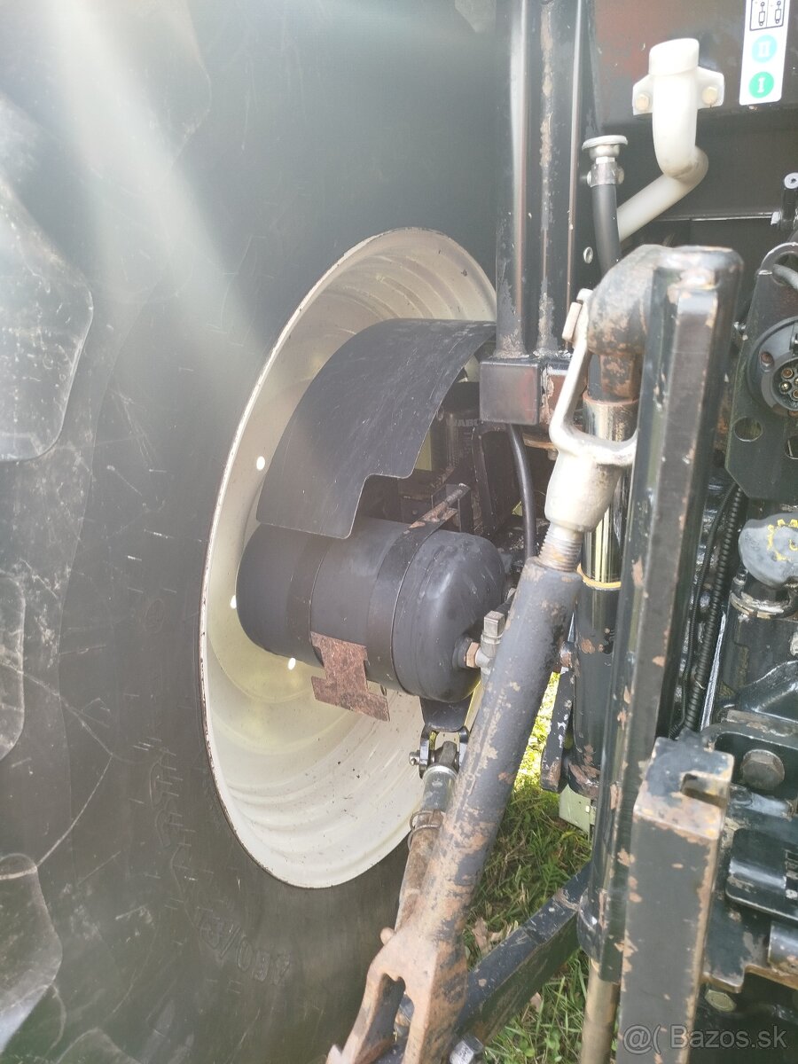 New Holland T6030 - 17