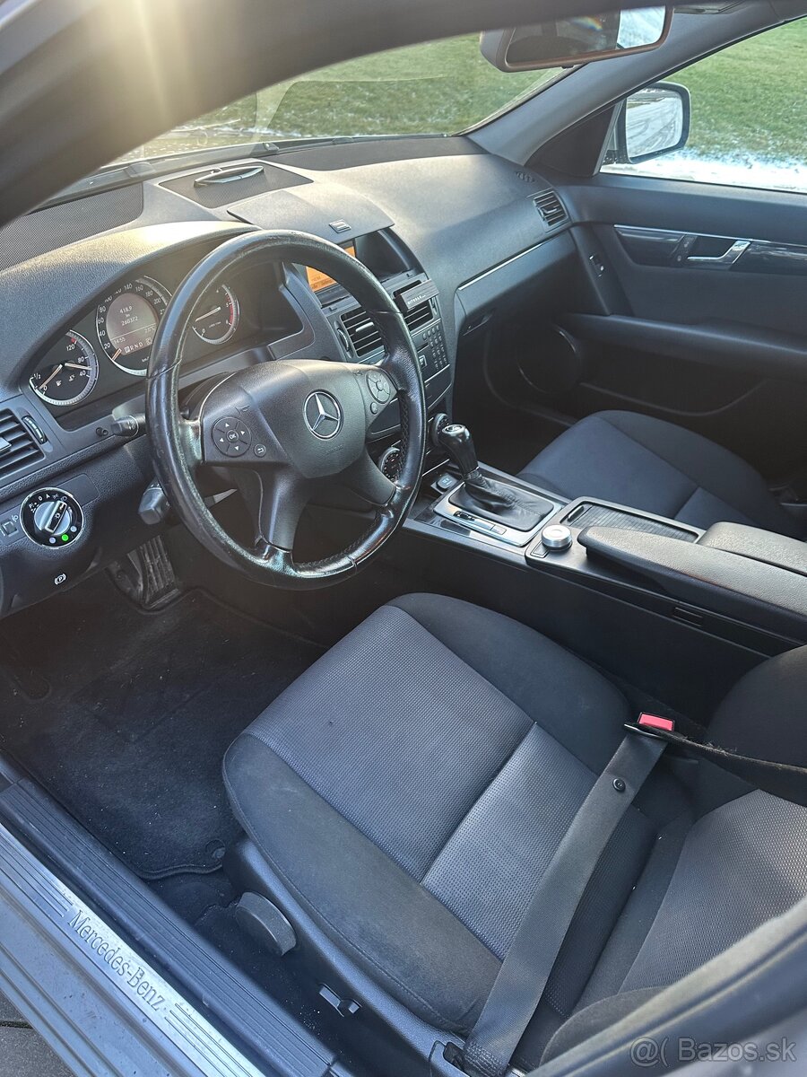 Mercedes Benz c220 Automatic - 17