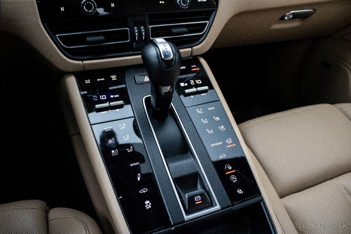 Porsche Macan S PDK - 280 kW - 2022 - odpočet DPH - 17