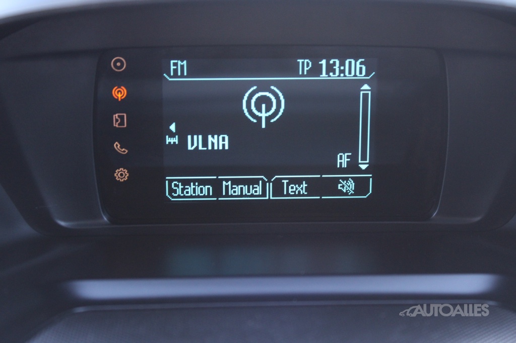 Ford Kuga 1,6 ECOBOOST 110 kW 2WD - 17