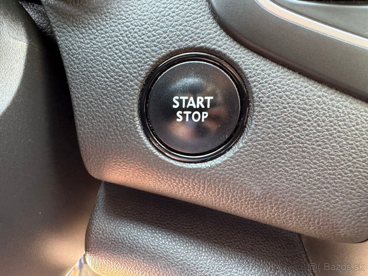 Renault Mégane SCe 115 Intens - 17