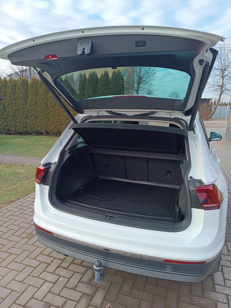 VW Tiguan 2,0 TDI, 4x4, matrix, virtual, webasto, DSG - 17